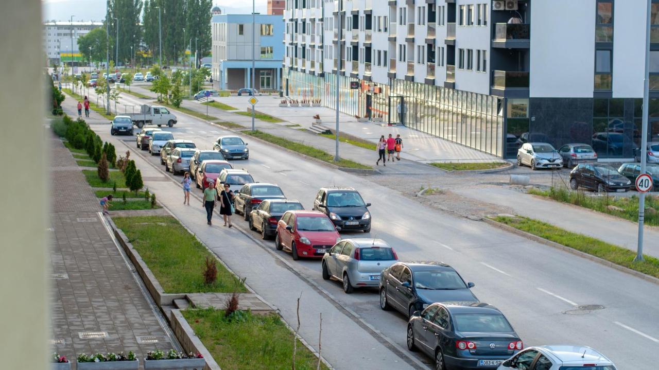Athena Apartman Lukavica Exterior photo